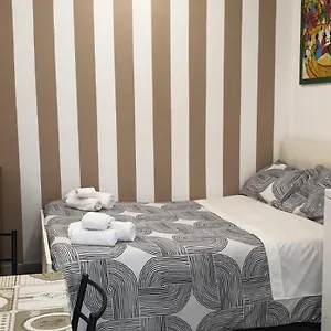 Apartamento Mini Loft - Centro - A Due Passi Dal Mare, Bari
