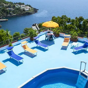 Le Terrazze Sul Mare , Isola di Ustica Italia